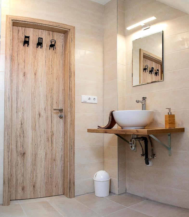 Lux Apartman Buek Εξωτερικό φωτογραφία