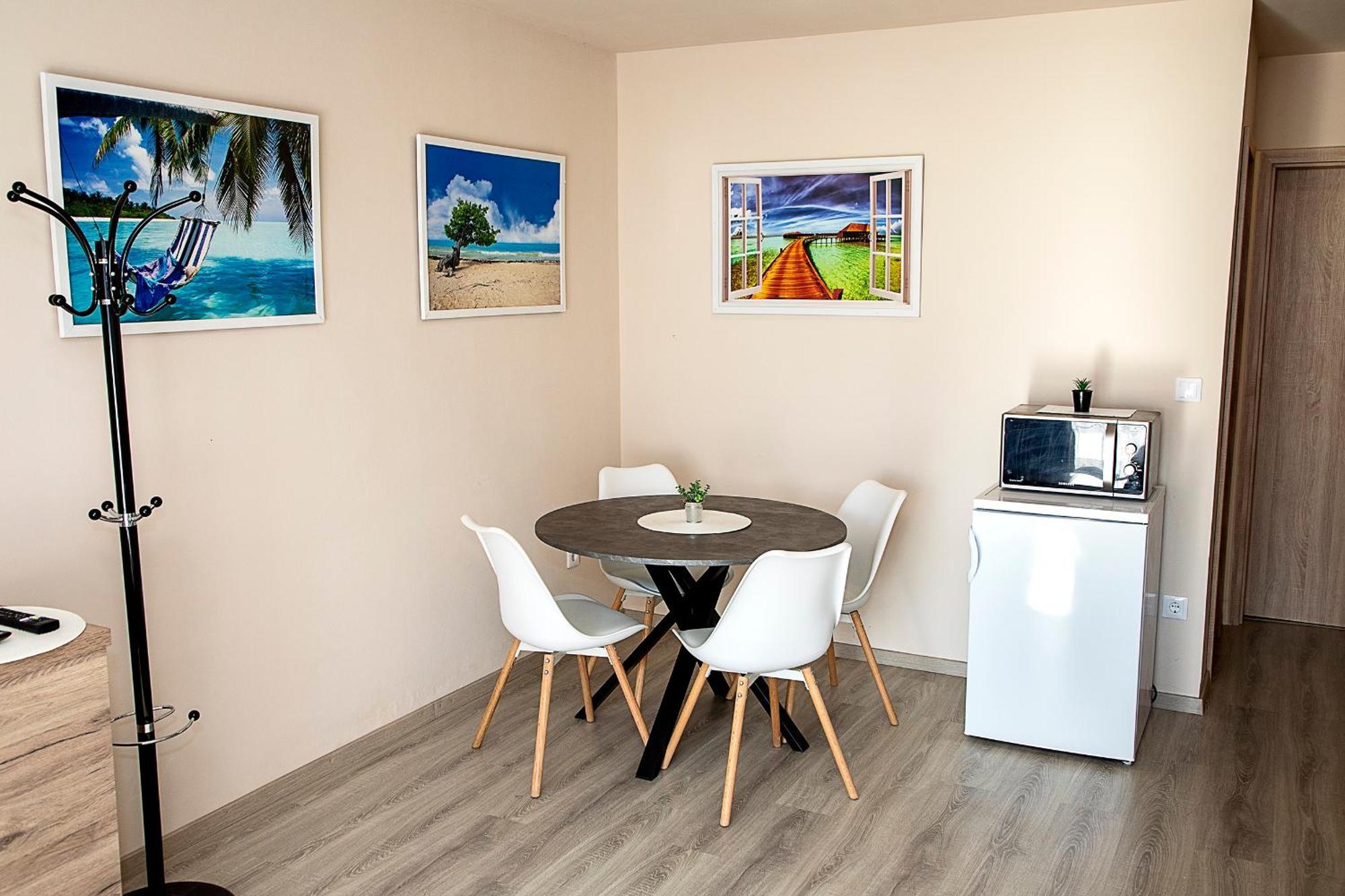 Lux Apartman Buek Εξωτερικό φωτογραφία
