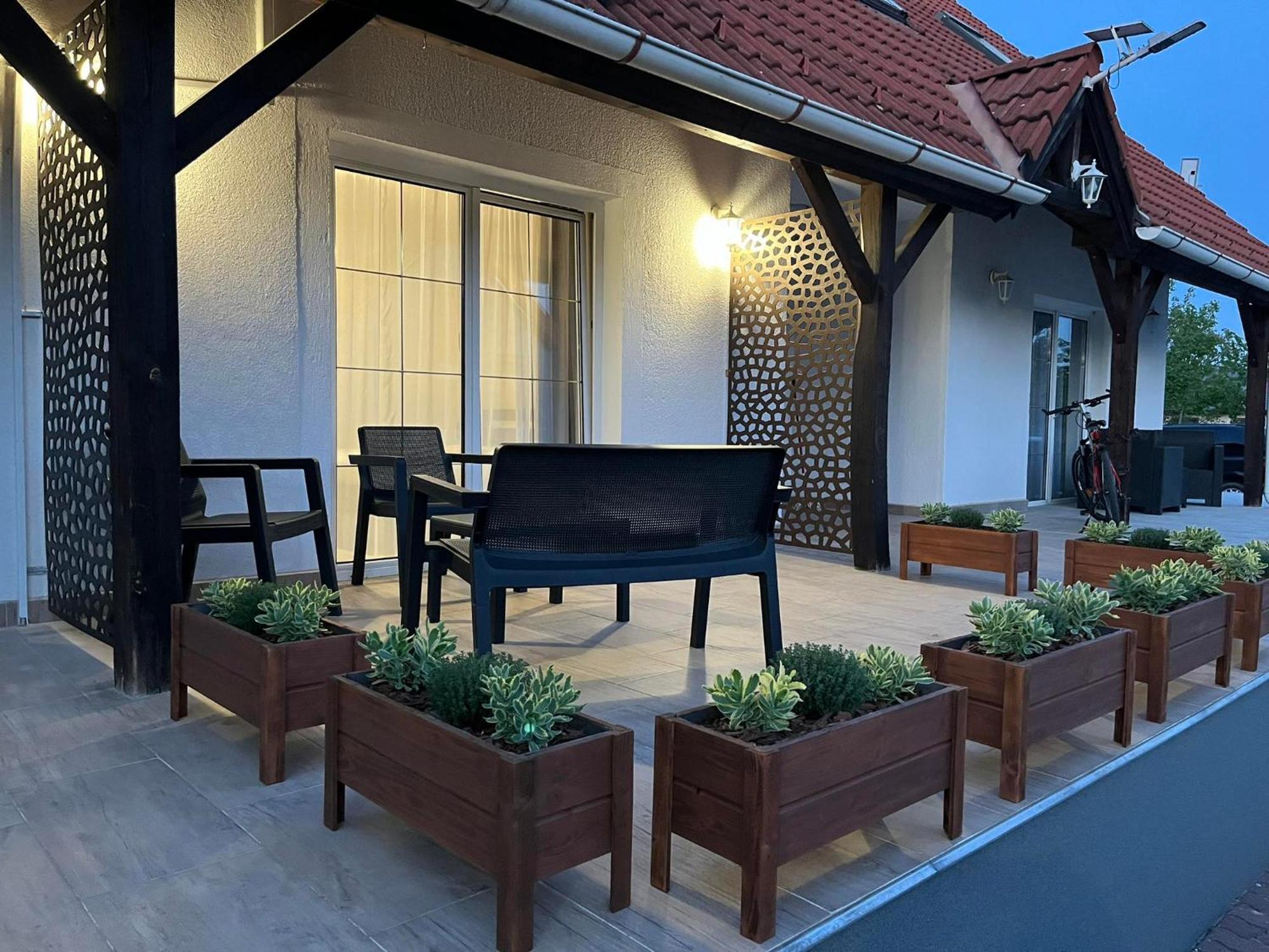 Lux Apartman Buek Εξωτερικό φωτογραφία