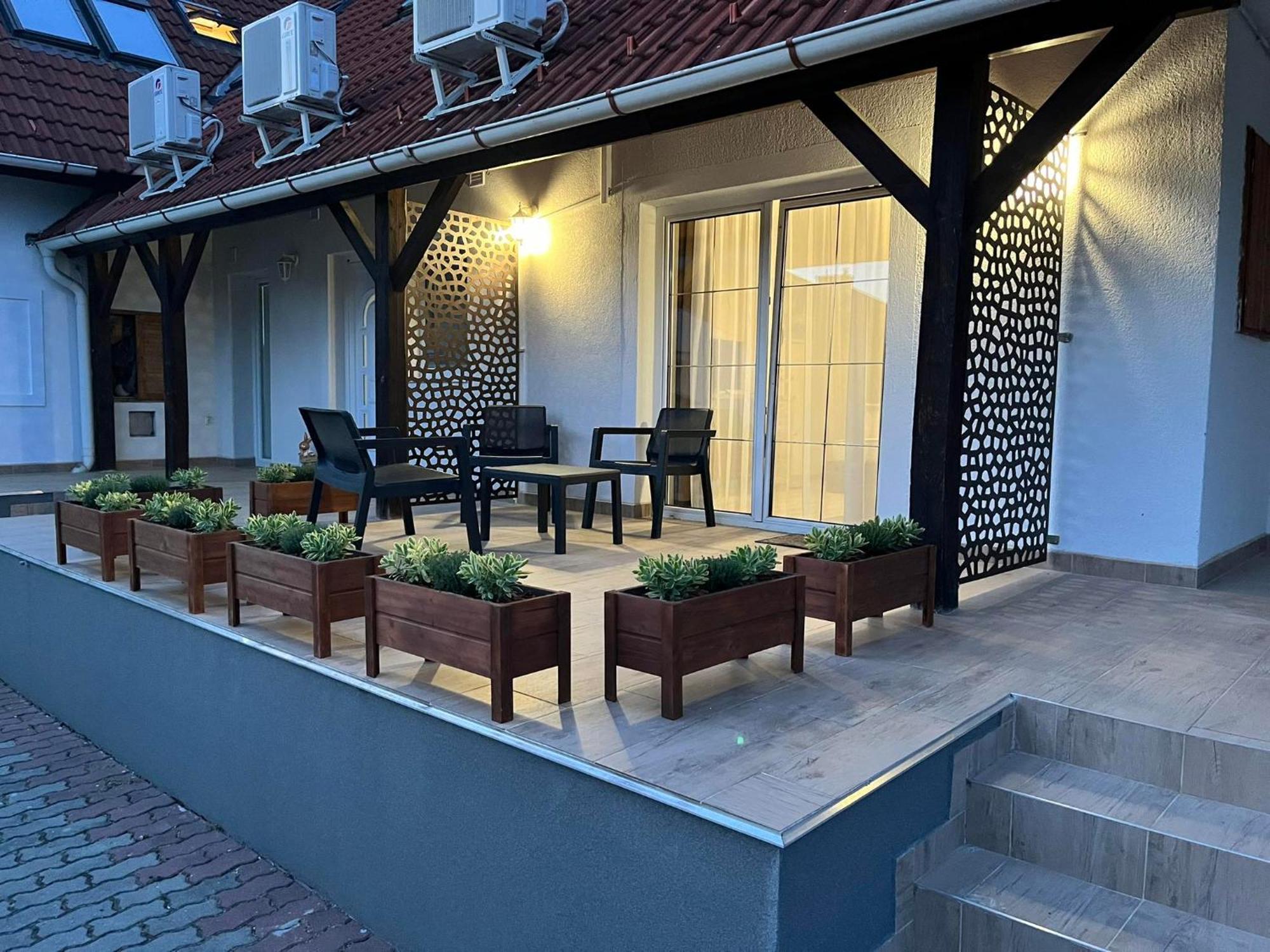 Lux Apartman Buek Εξωτερικό φωτογραφία